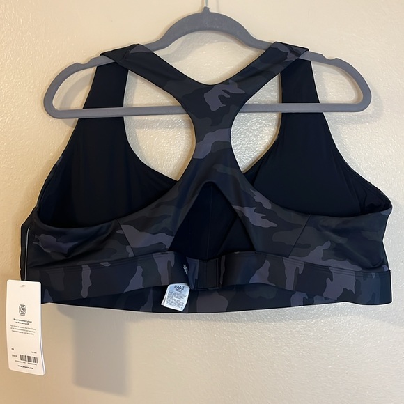 NWT Athleta Ultimate Camo Printed Bra D-DD 3X Grey Black Sports Athletic - Picture 3 of 11